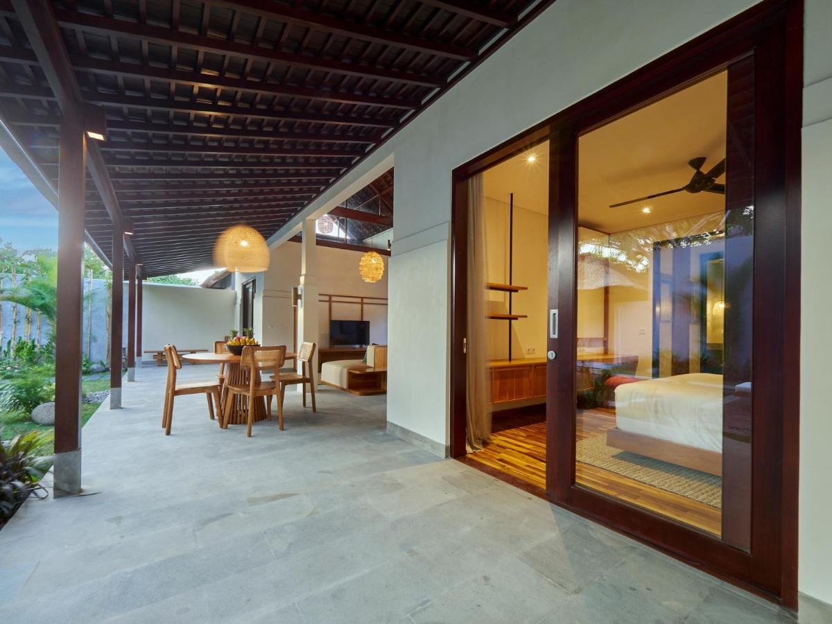 Bumbak Park Villas Canggu  Exterior photo