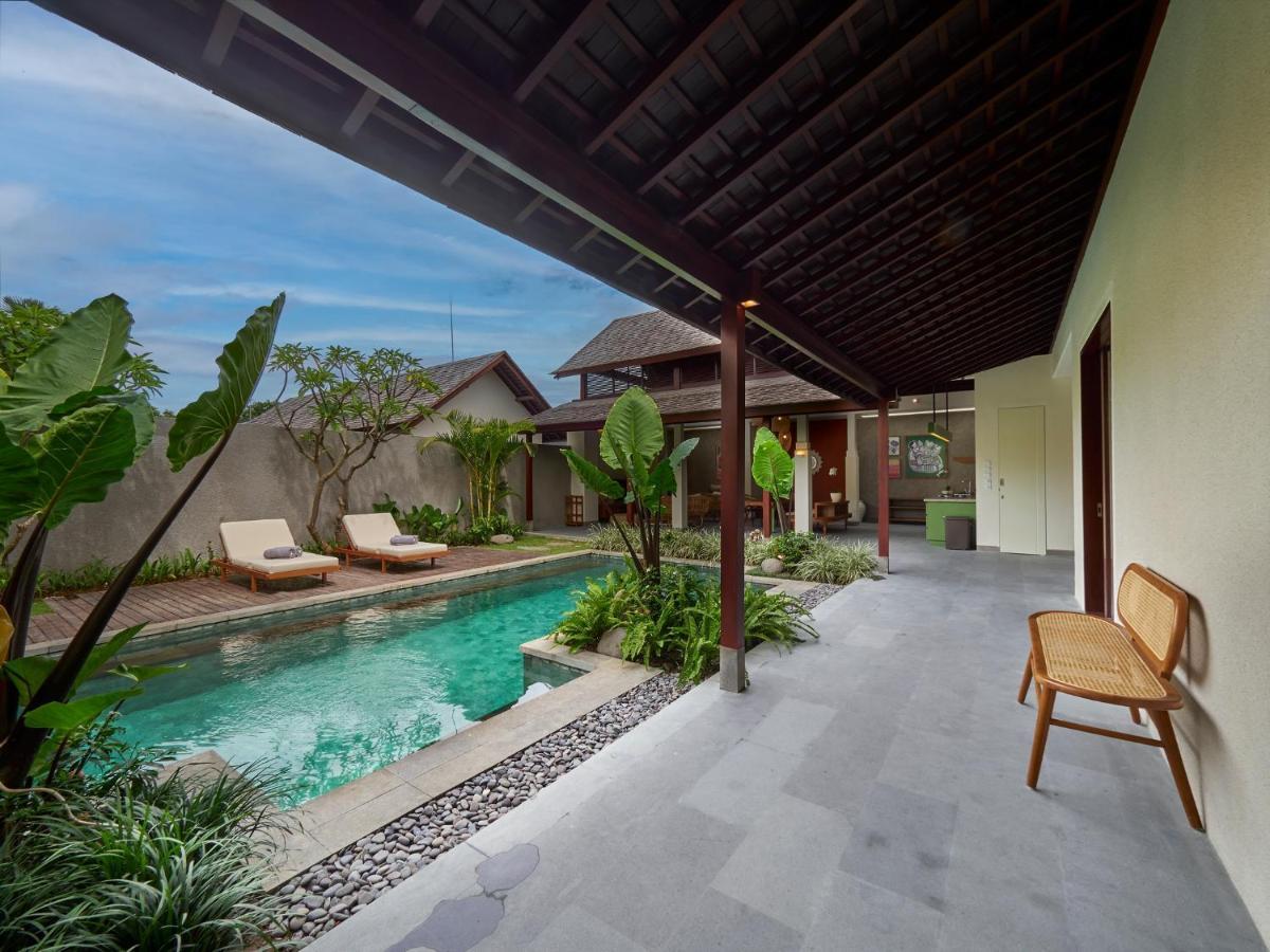Bumbak Park Villas Canggu  Exterior photo