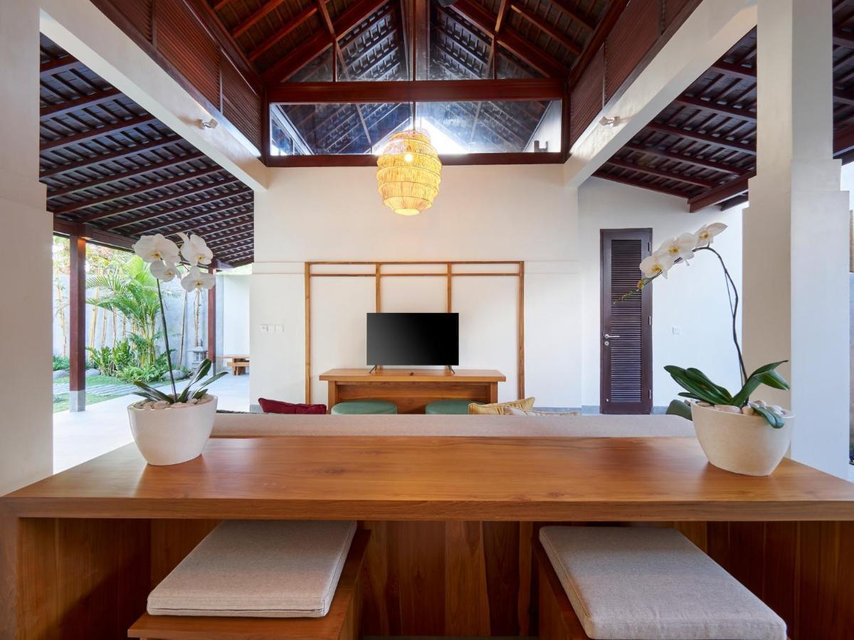 Bumbak Park Villas Canggu  Exterior photo