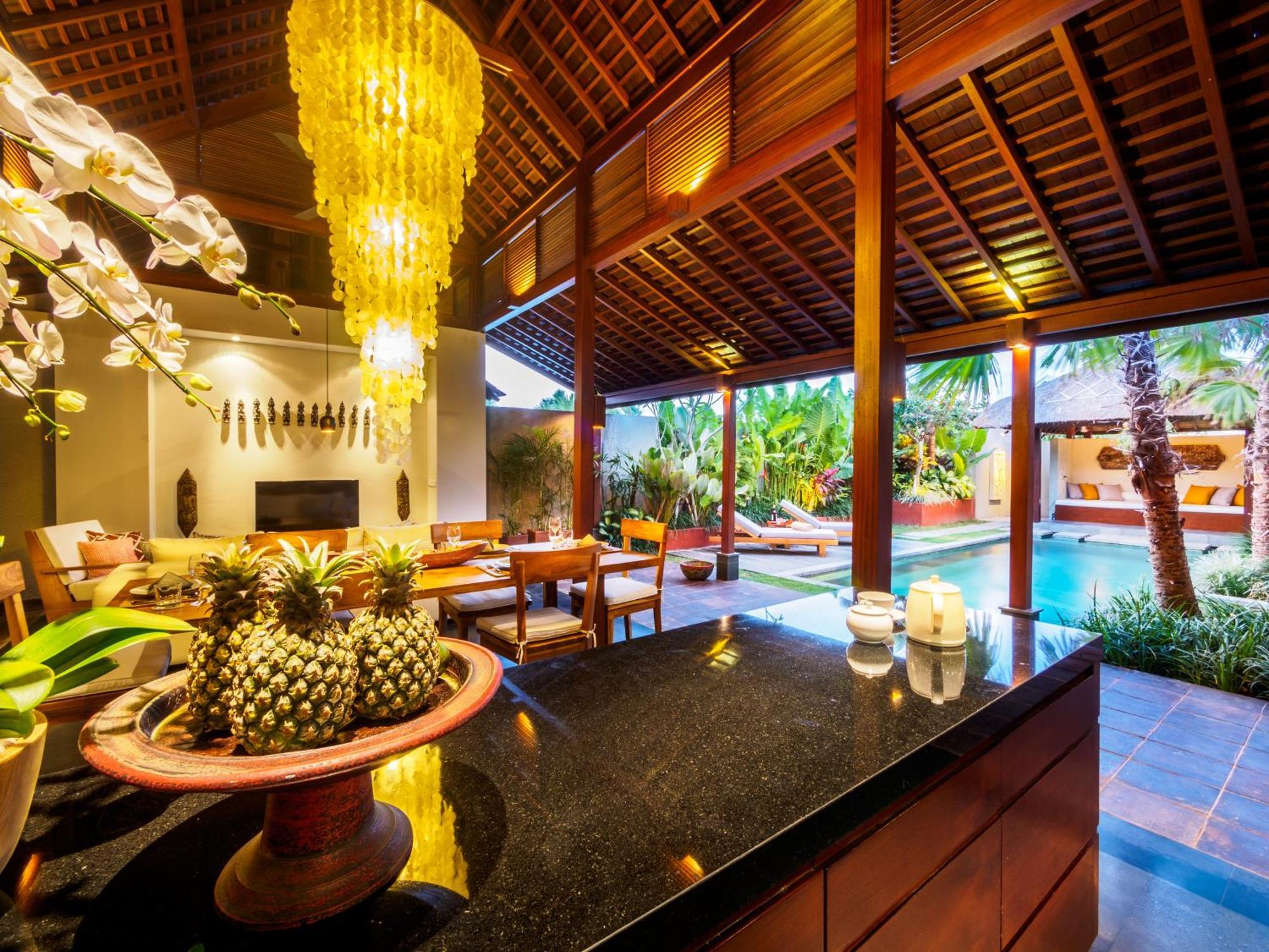 Bumbak Park Villas Canggu  Exterior photo
