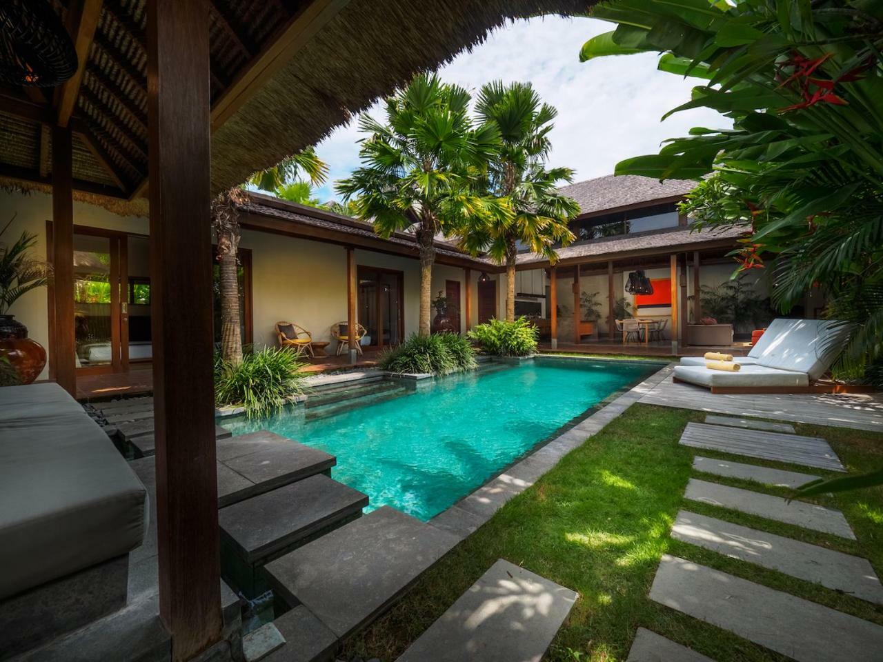 Bumbak Park Villas Canggu  Exterior photo